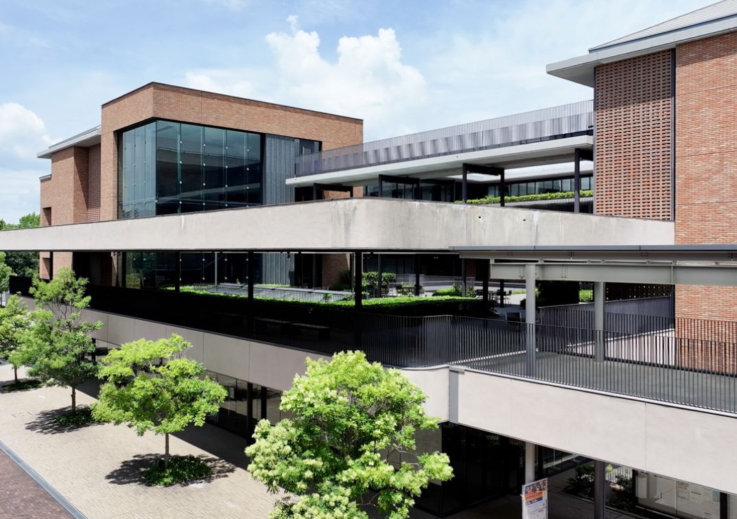 Classroom Building (Building 7)
